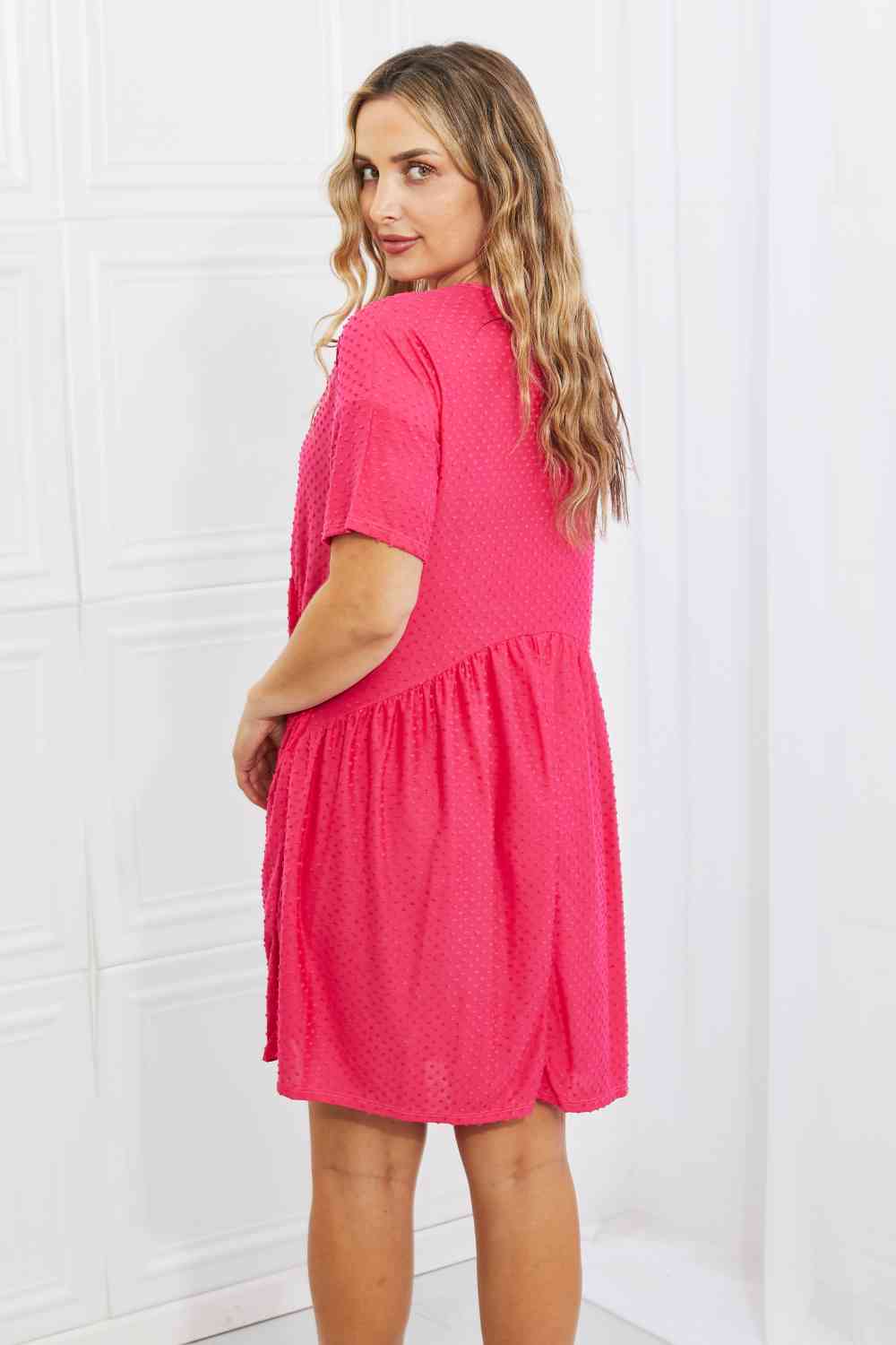 Vestido casual BOMBOM Another Day Swiss Dot en fucsia