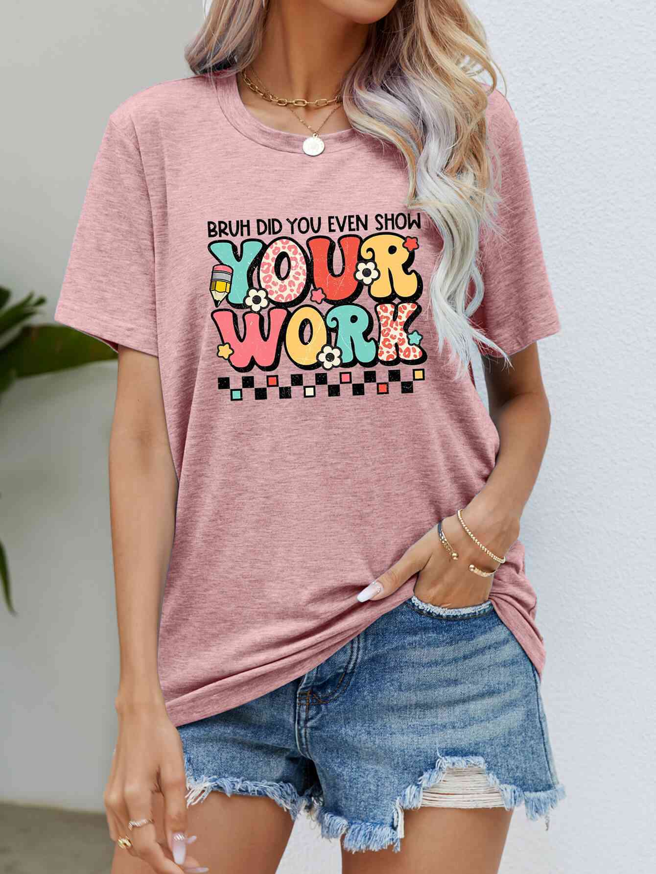 Camiseta de manga corta con estampado de letra