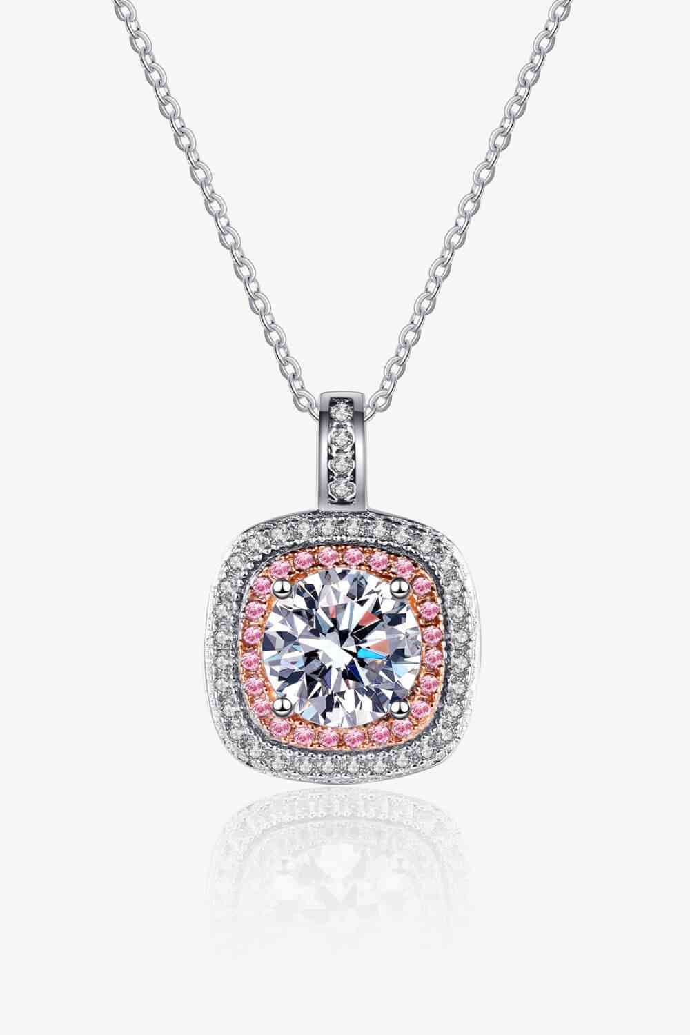 Collier pendentif géométrique Moissanite adoré