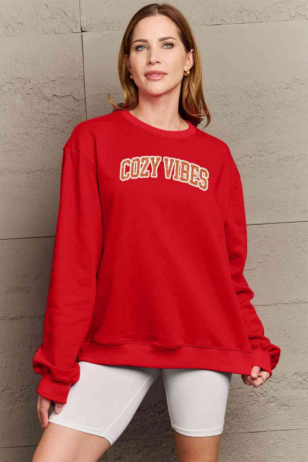 Simply Love Sweat-shirt graphique COSY VIBES pleine taille