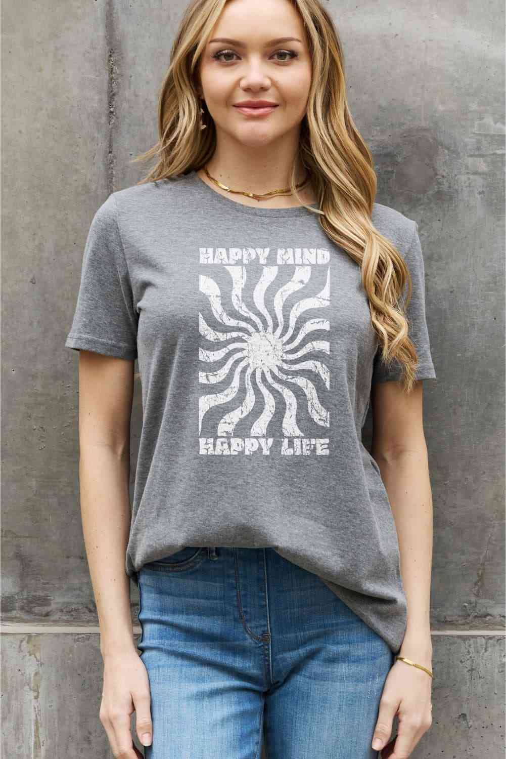 Camiseta de algodón con estampado HAPPY MIND HAPPY LIFE de tamaño completo de Simply Love