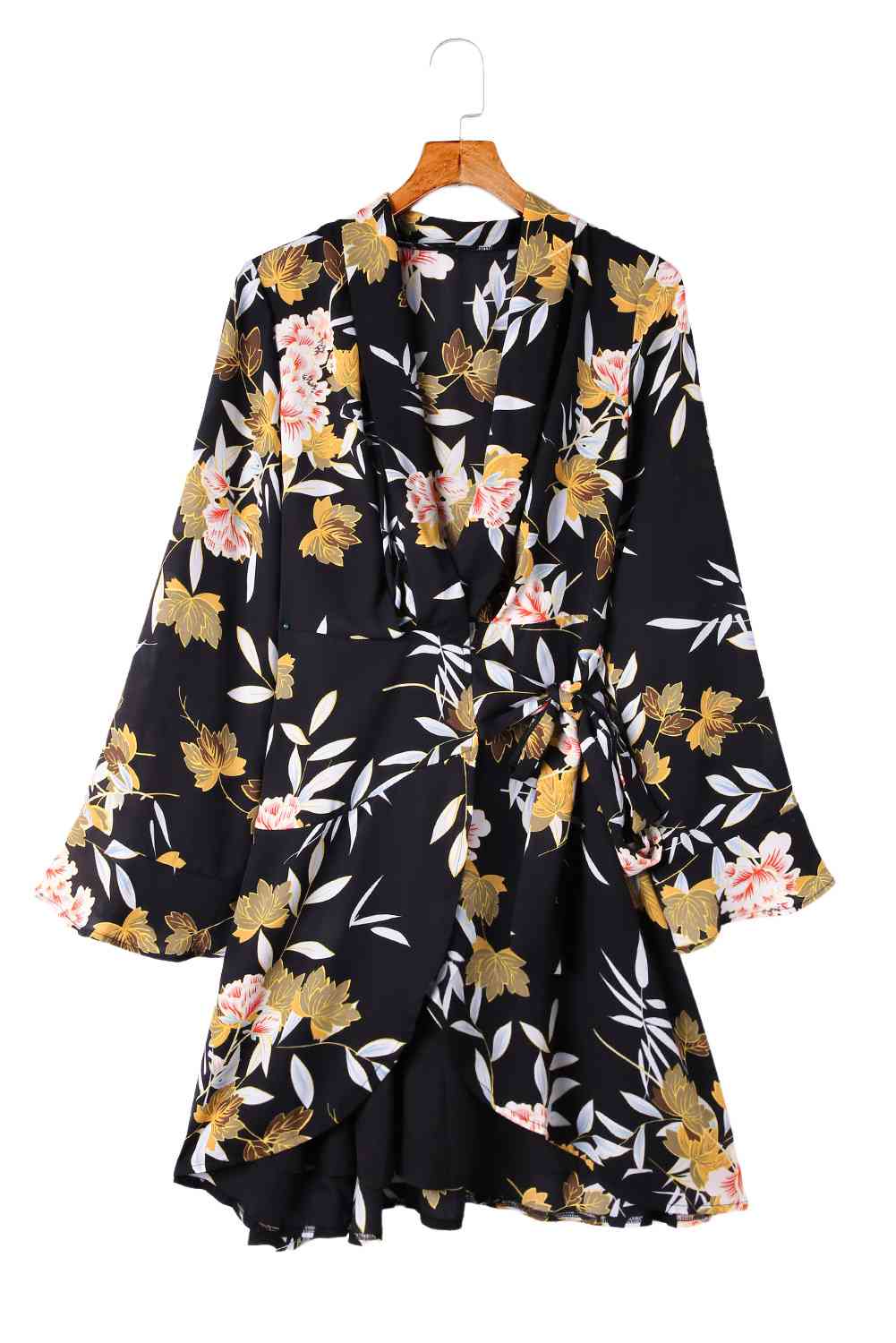 Robe florale à manches évasées et taille nouée