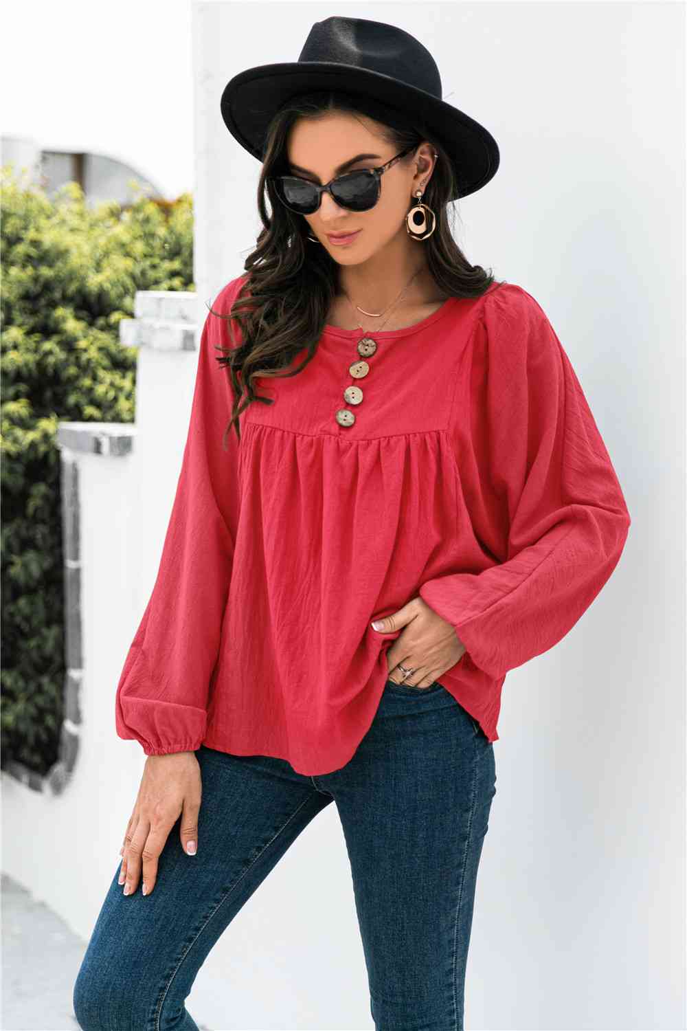 Blusa con botones y manga globo