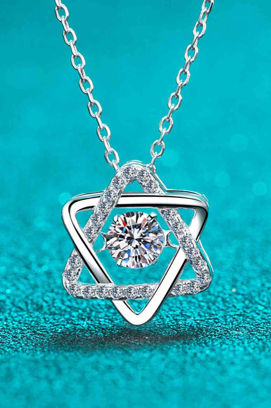 Collier à maillons de chaîne plaqué rhodium moissanite