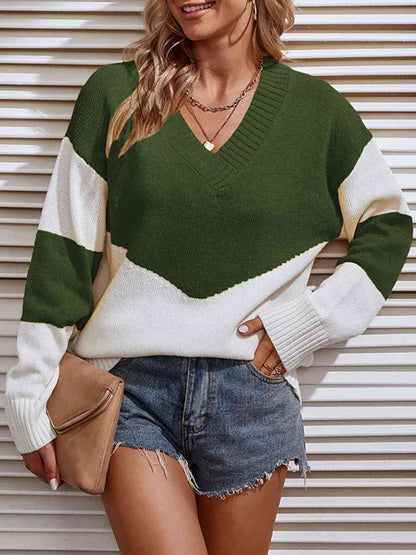 Pull à col en V avec blocs de couleurs