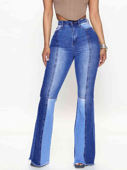 Jeans anchos con dobladillo sin rematar