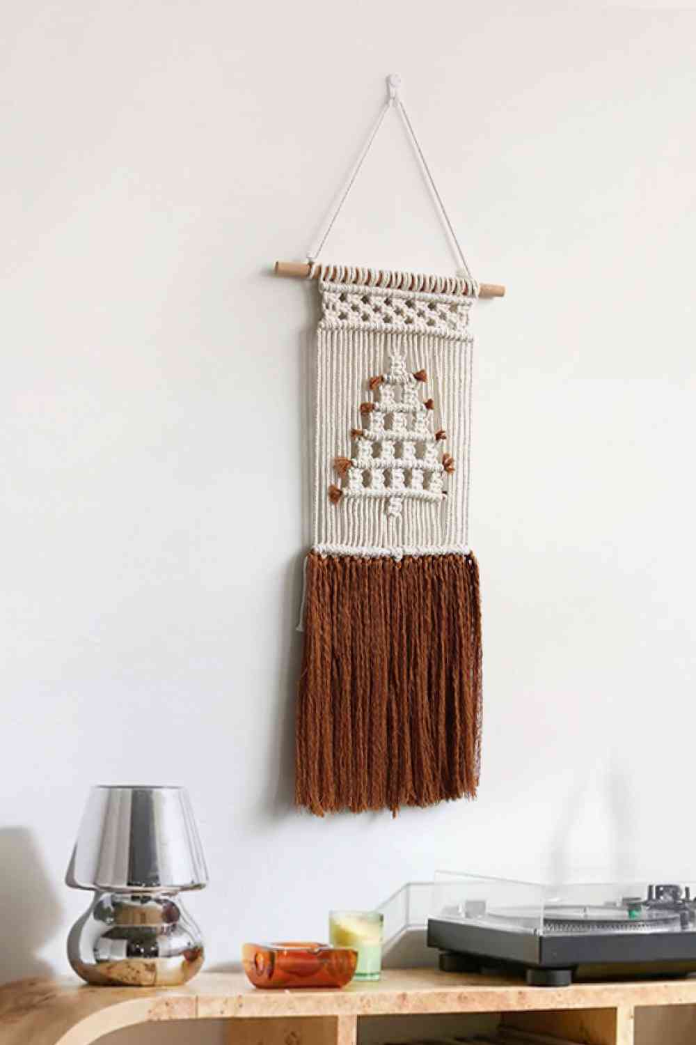 Colgante de pared con flecos de macramé