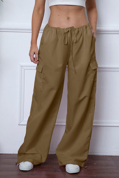 Pantalon à taille avec cordon de serrage et poches