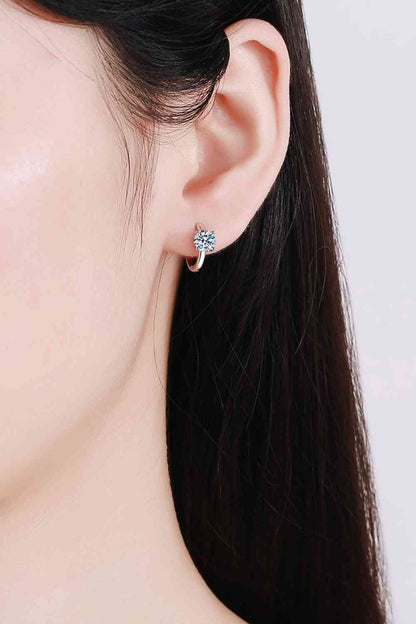 Boucles d'oreilles Huggie Moissanite