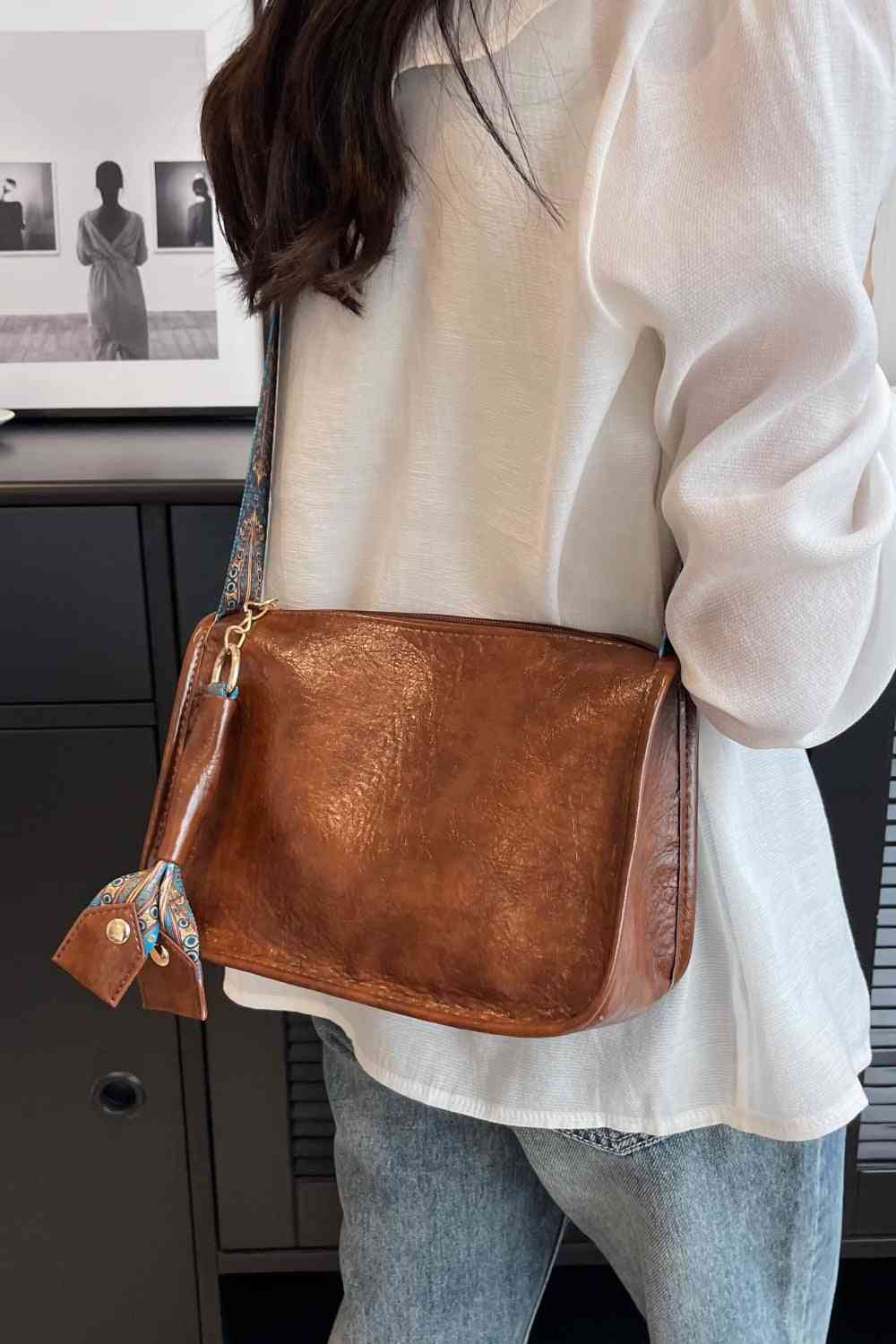 Sac à bandoulière en cuir PU adoré