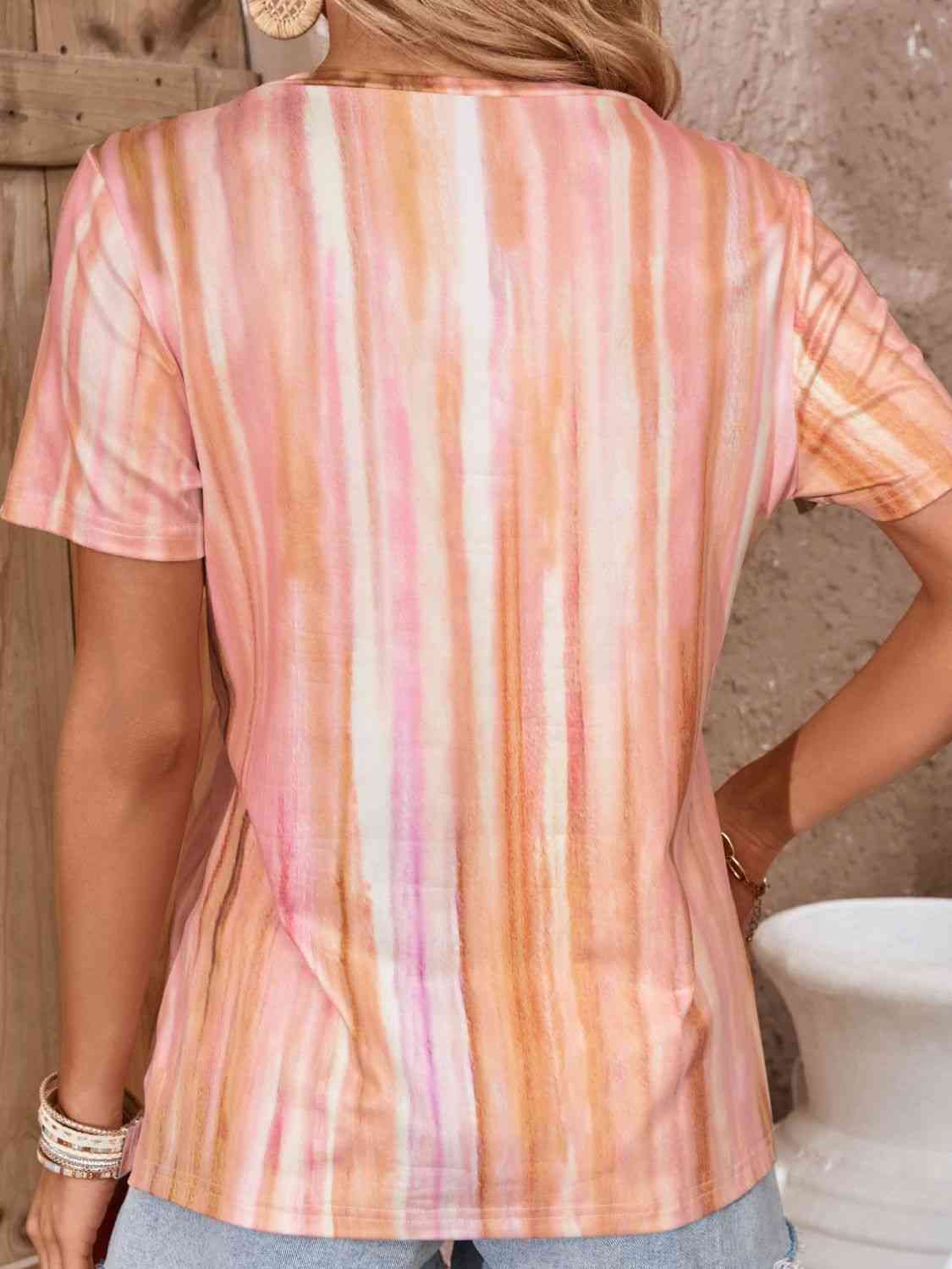 Haut à col en V croisé tie-dye