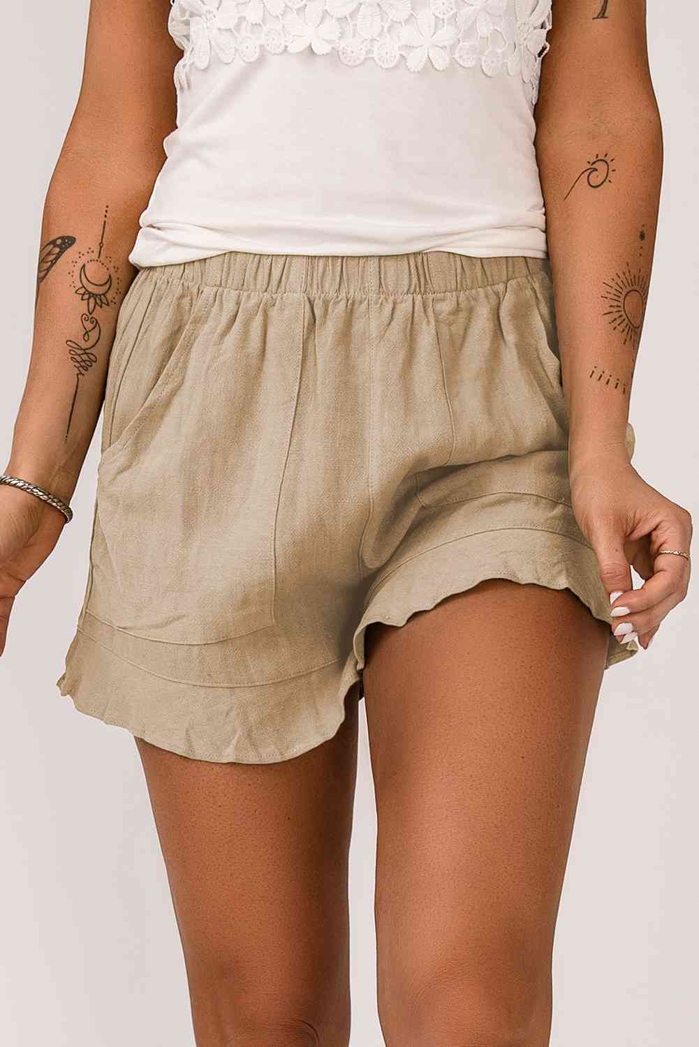 Shorts con bolsillos y cintura elástica