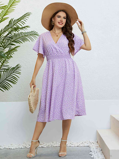 Robe Surplis Imprimée à Taille Smockée de Grande Taille