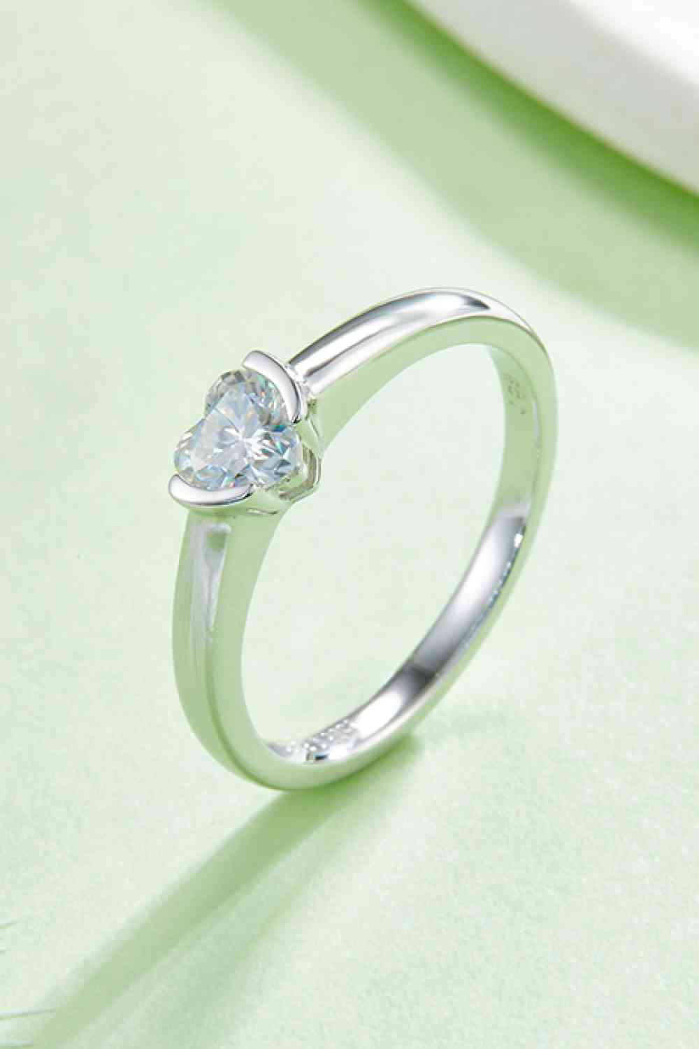 Bague solitaire en argent sterling 925 moissanite