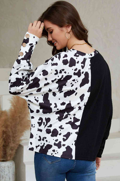 Top con cuello redondo y estampado animal