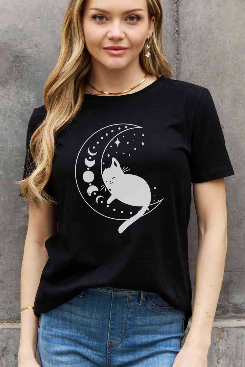 Camiseta de algodón con estampado de gato y luna de tamaño completo de Simply Love