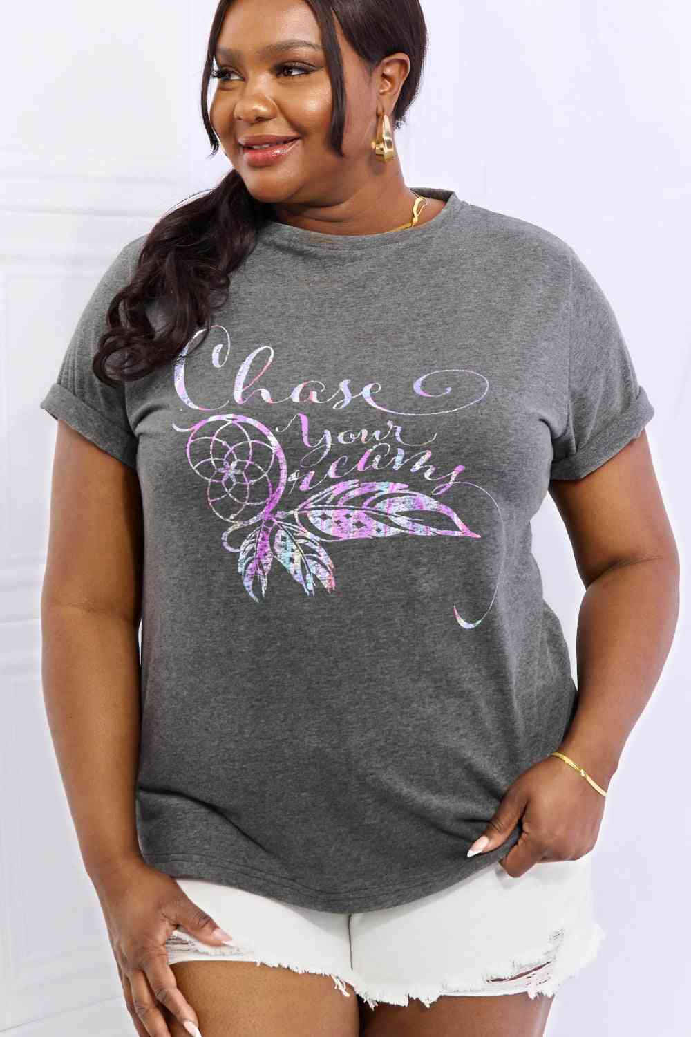 Simply Love T-shirt en coton graphique CHASE YOUR DREAMS en taille réelle