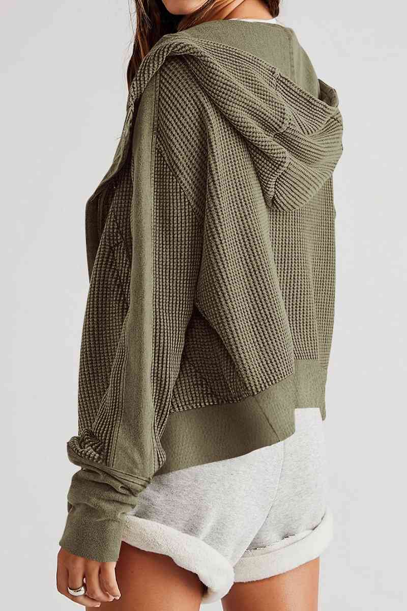 Veste à capuche à manches longues en tricot gaufré