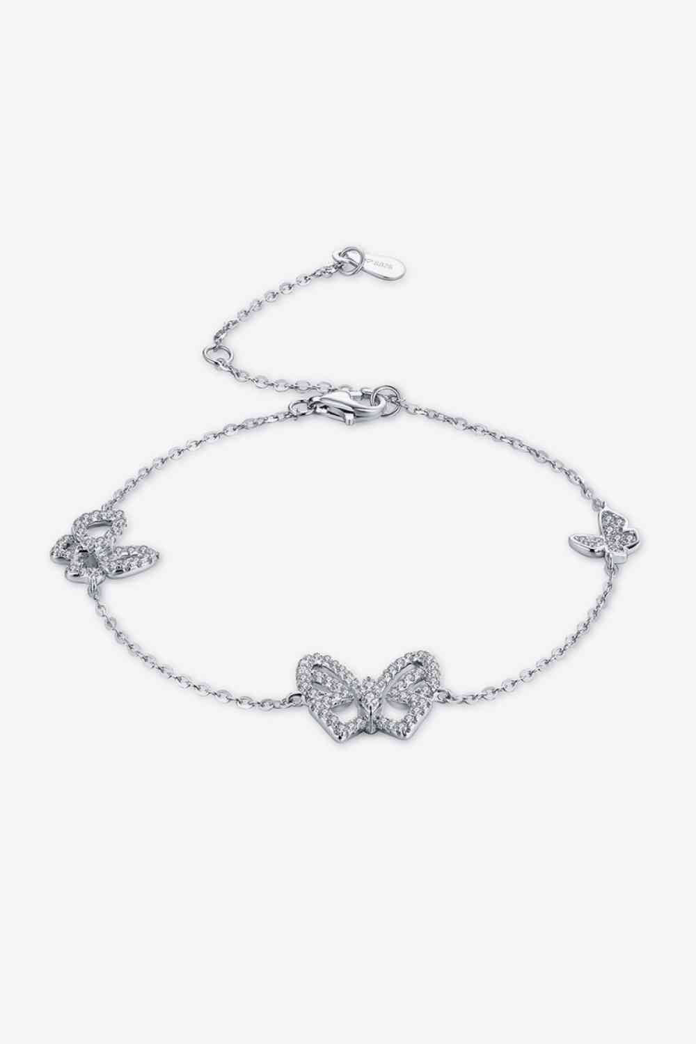 Bracelet en forme de papillon moissanite