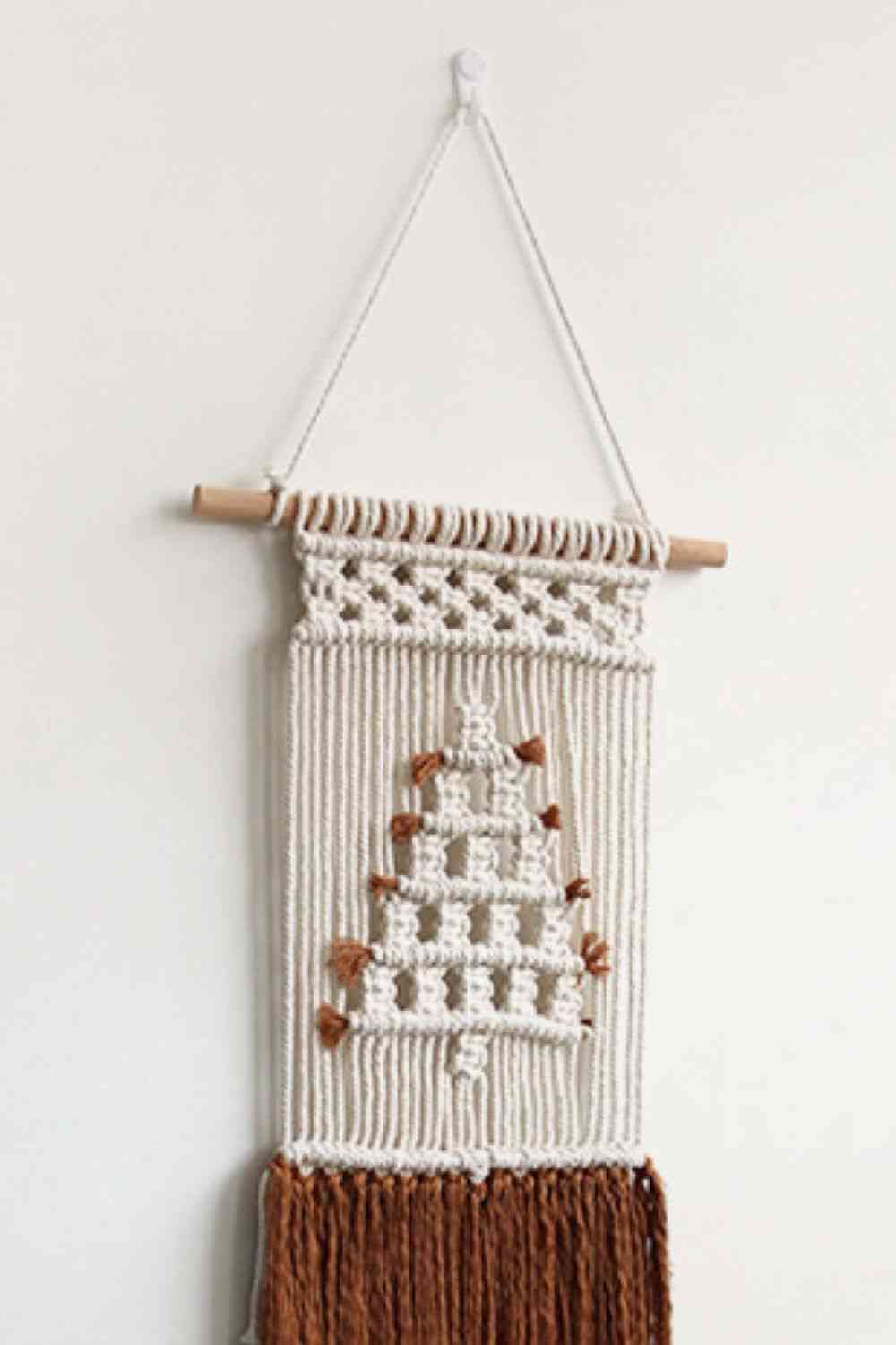 Colgante de pared con flecos de macramé