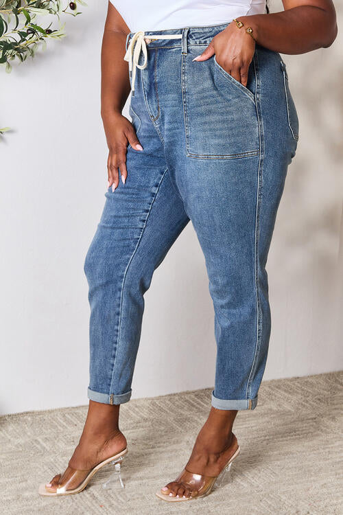 Jean en denim taille haute avec cordon de serrage Judy Blue pleine taille