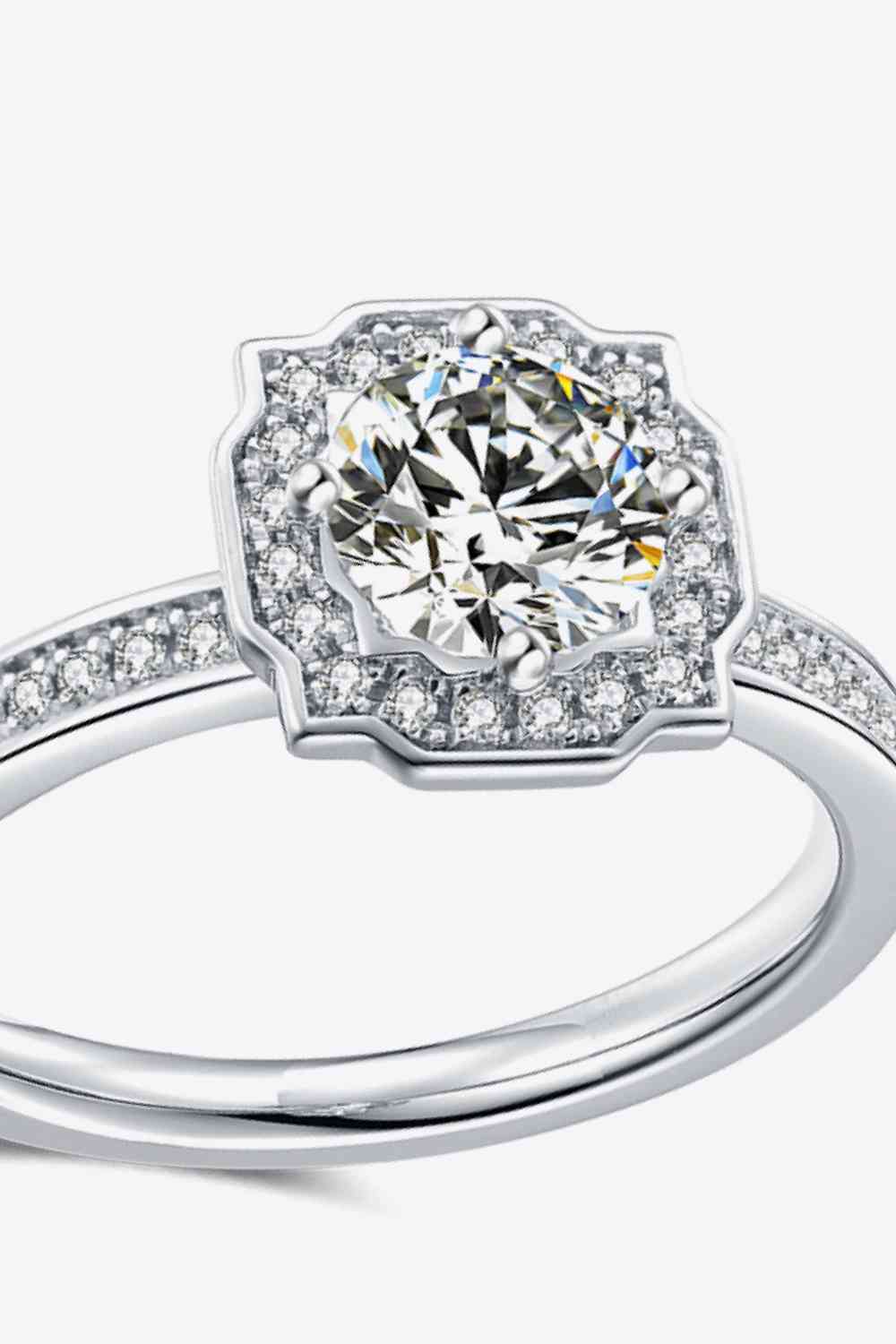 Bague plaquée platine moissanite 1 carat