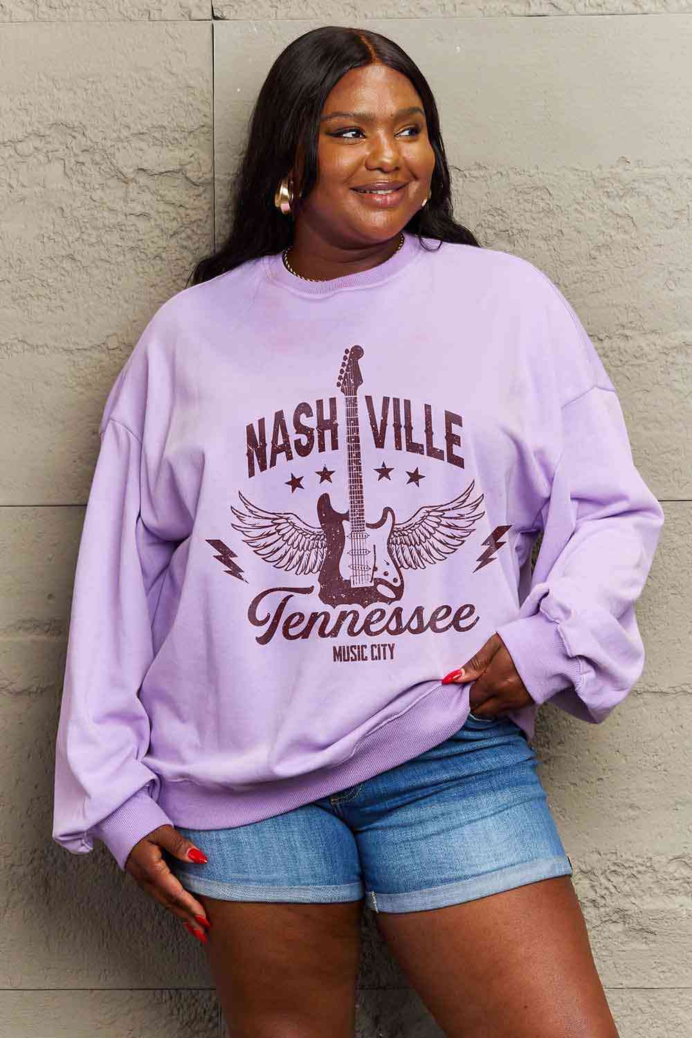 Simply Love Simply Love Sweat-shirt graphique NASHVILLE TENNESSEE MUSIC CITY pleine taille