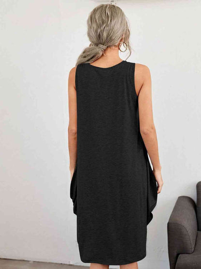 Robe sans manches à imprimé lèvres avec poches