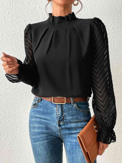 Blusa de manga con volante y cuello simulado