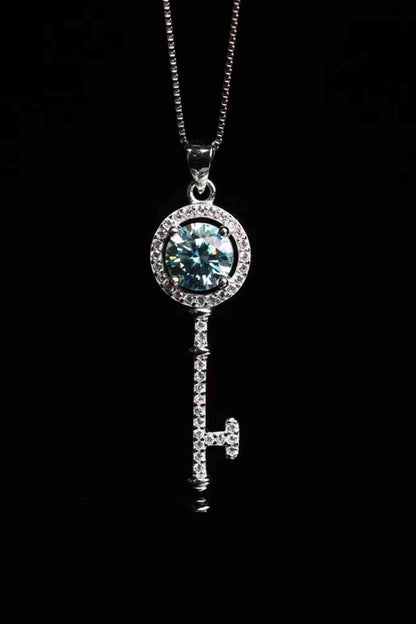 Collier pendentif clé Moissanite 1 Carat