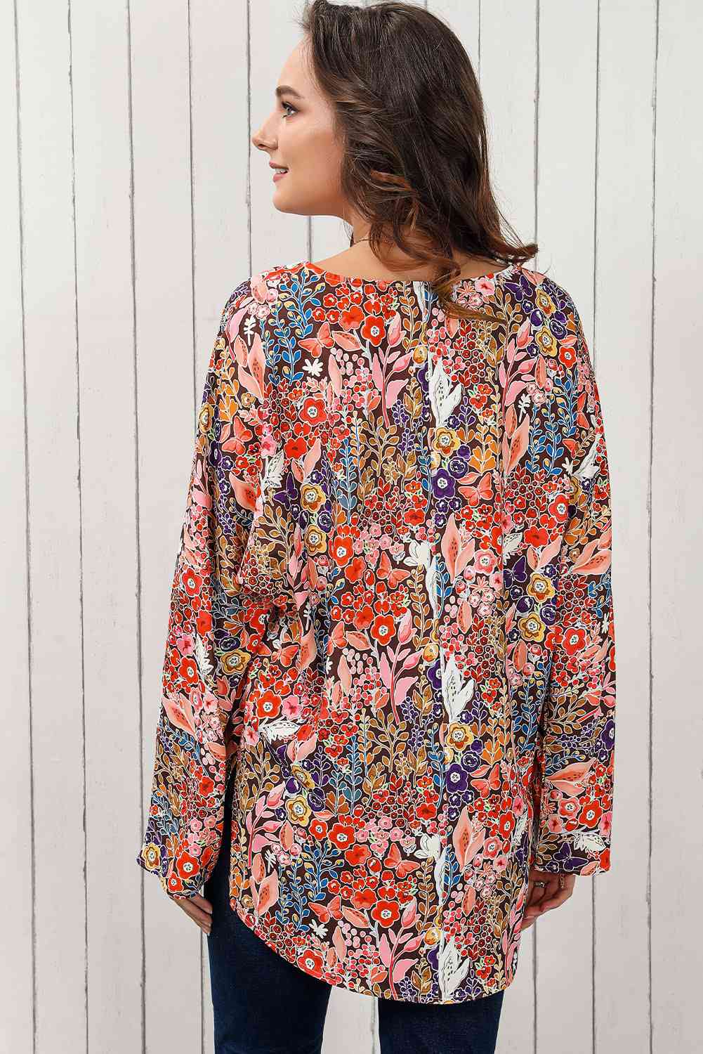 Blusa de manga larga con cuello en V y estampado floral de Double Take