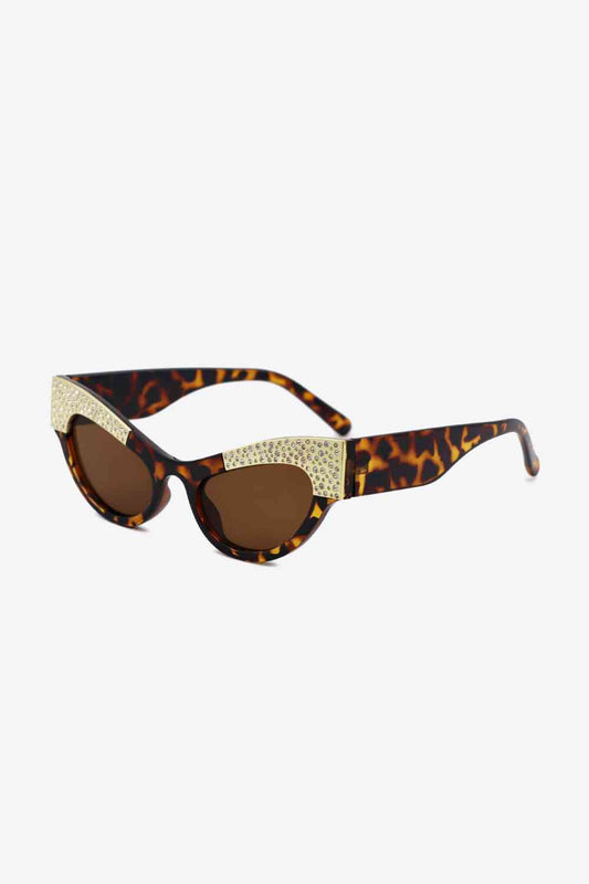 Lunettes de soleil œil-de-chat à bordure en strass UV400