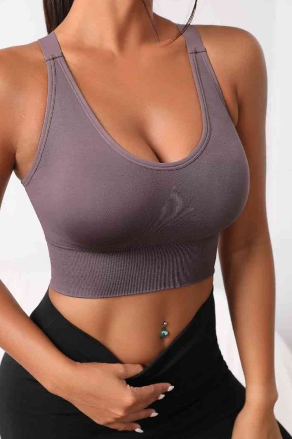 Soutien-gorge actif long à encolure dégagée