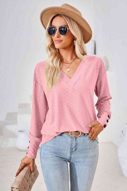 Blusa de manga larga con cuello en V