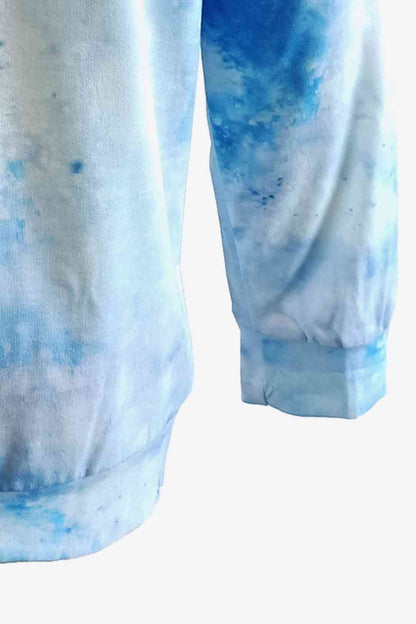 Sudadera con estampado de mariposas y estampado tie-dye de manga raglán