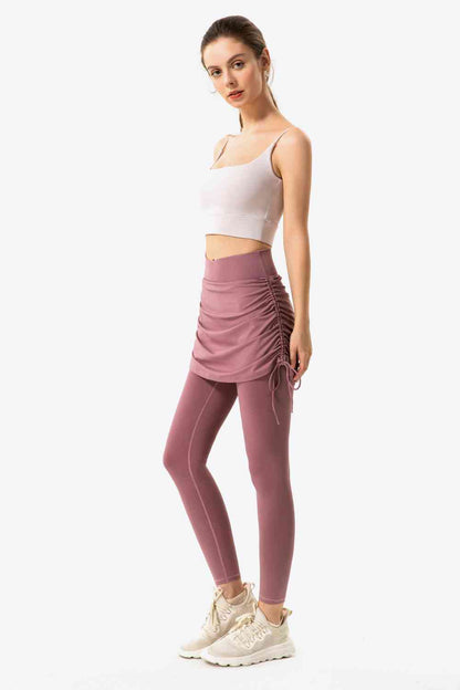 Leggings de yoga con capas sintéticas y fruncidos con cordón