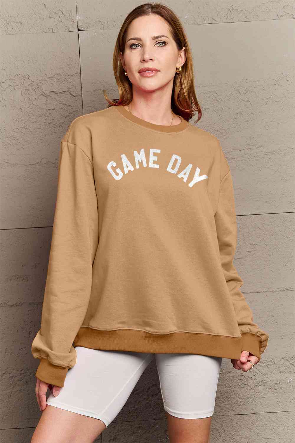 Sweat-shirt graphique Simply Love pleine grandeur GAME DAY