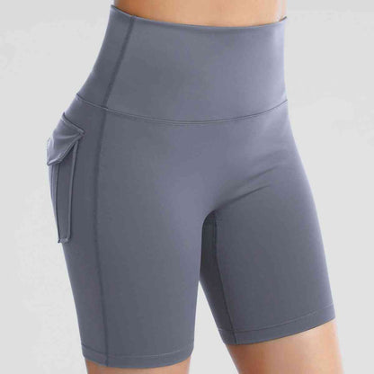 Shorts deportivos de cintura ancha con bolsillos