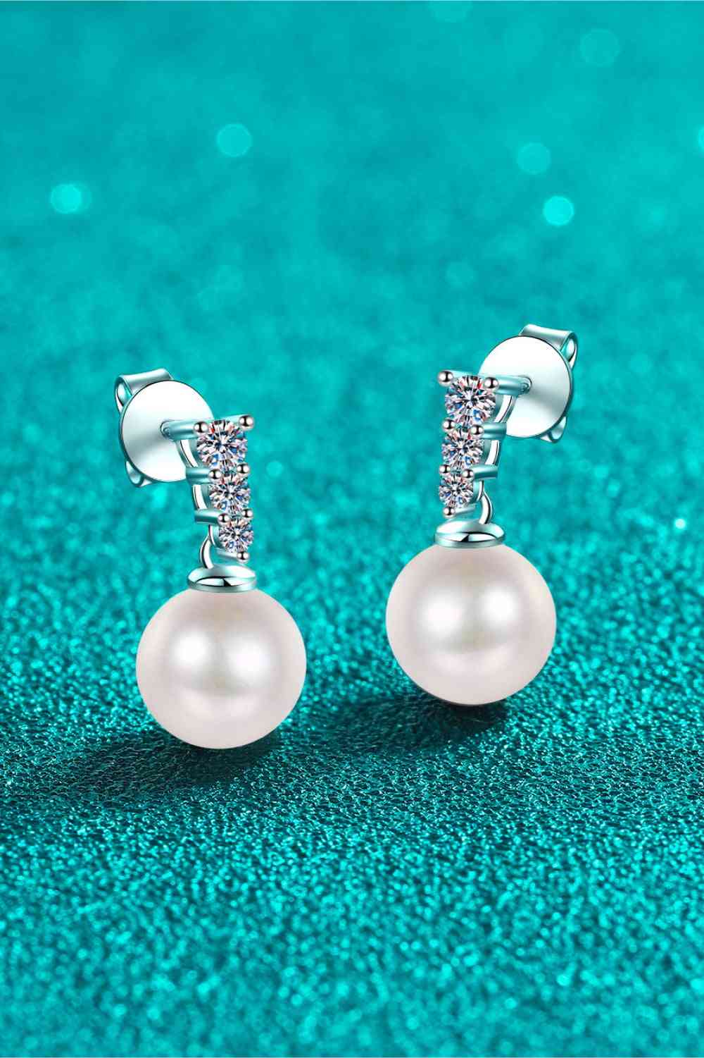 Boucles d'oreilles pendantes en perles de moissanite