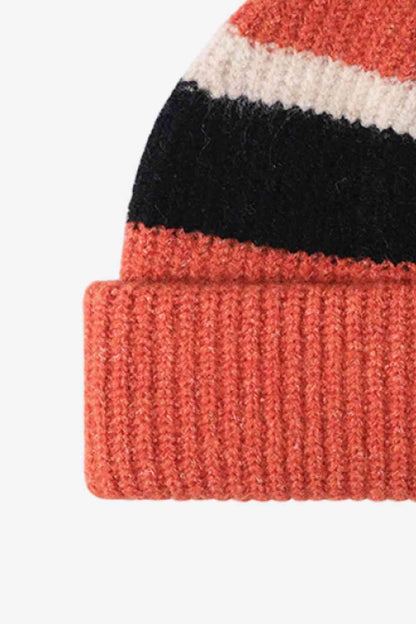 Gorro de punto con puños tricolor