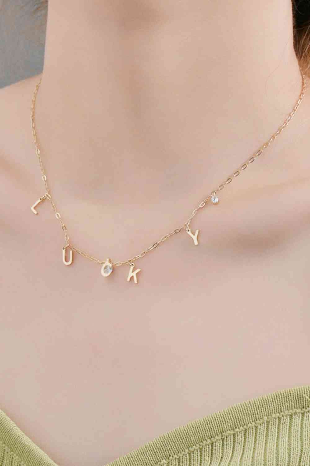 Collar de acero inoxidable LUCKY