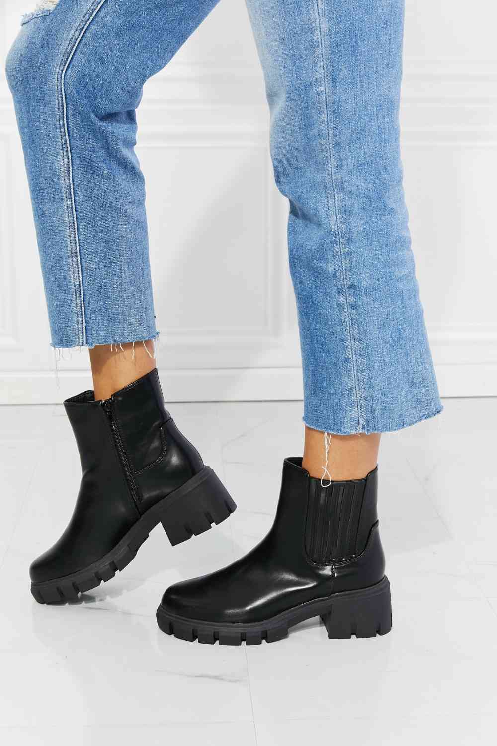 Botas Chelsea negras con suela Lug What It Takes de MMShoes