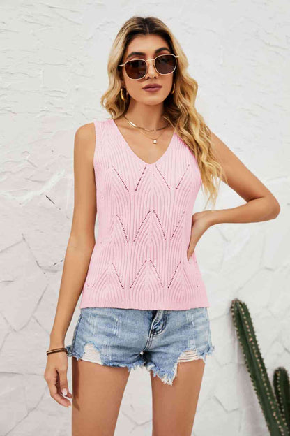 Top de punto calado con cuello en V