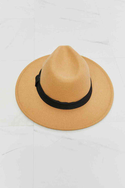 Fama lo tienes sombrero Fedora