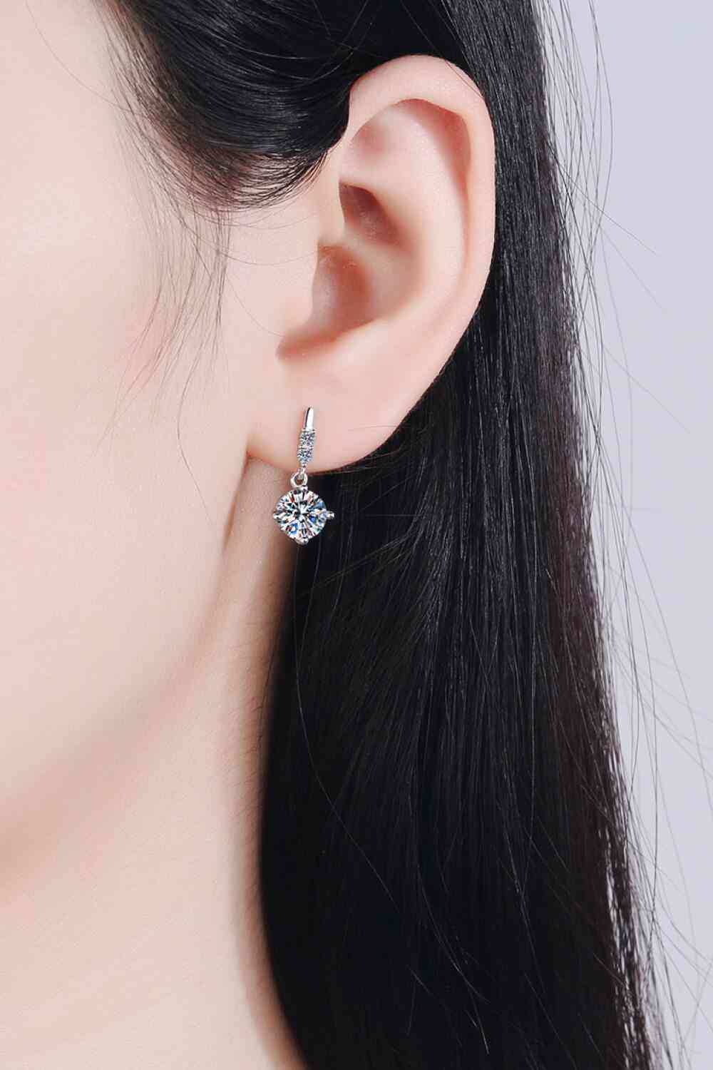 Boucles d'oreilles pendantes moissanite