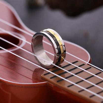 Bague tournante en acier titane avec chiffres romains