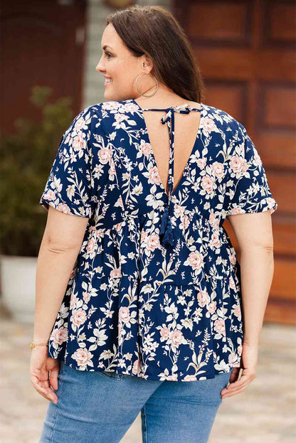 Blusa babydoll atada con cuello en V floral