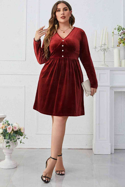 Melo Apparel Robe de Grande Taille à Col en V et Boutons Décoratifs Longueur Genou