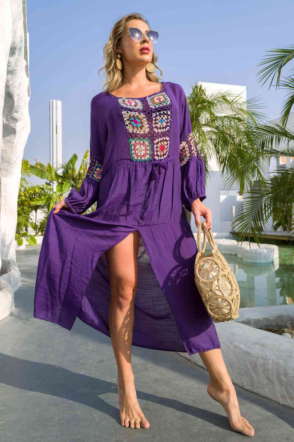 Vestido con abertura delantera y gráfico bohemio