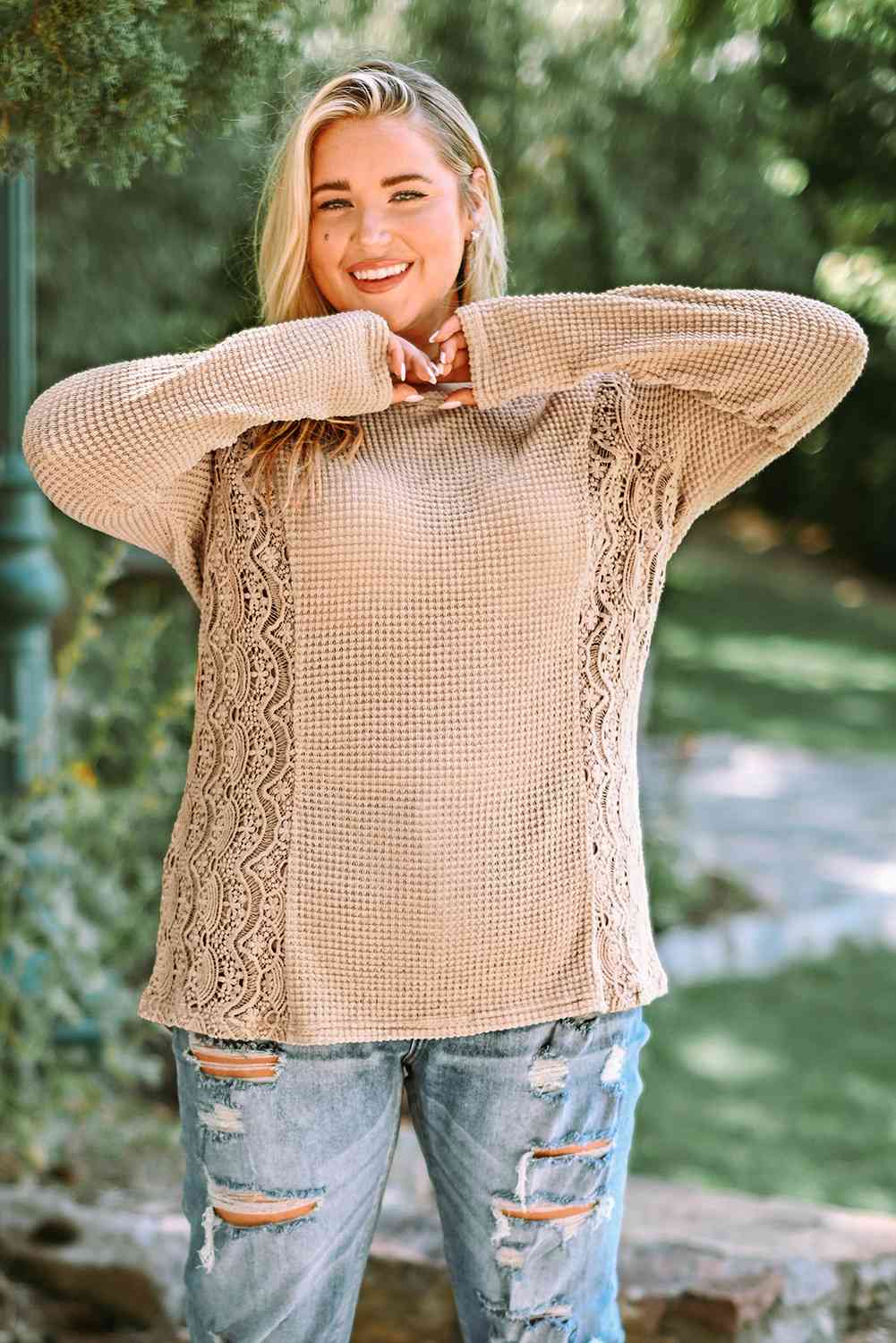 Haut en dentelle épissé en tricot gaufré de grande taille